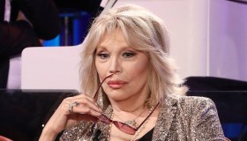 Amanda Lear, il rifiuto ai Måneskin: “Si sono offesi”