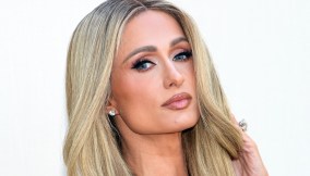 Paris Hilton difende il figlio dagli haters