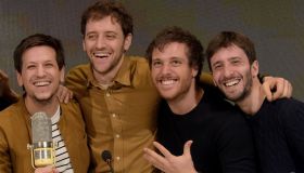 Eugenio in Via Di Gioia, il video di Stormi tra sogni e paure condivise: testo e significato