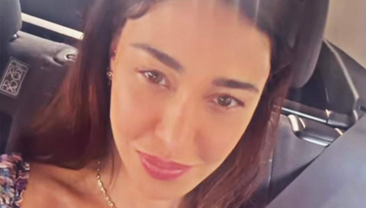 Belen Rodriguez “vuole un figlio da Elio Lorenzoni”: il desiderio più dolce