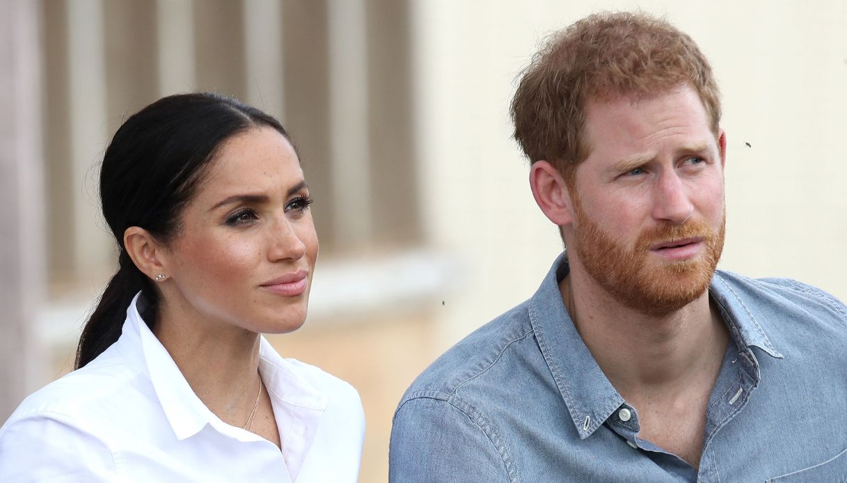“Harry e Meghan a Londra per Natale”, ma Re Carlo non li ha invitati