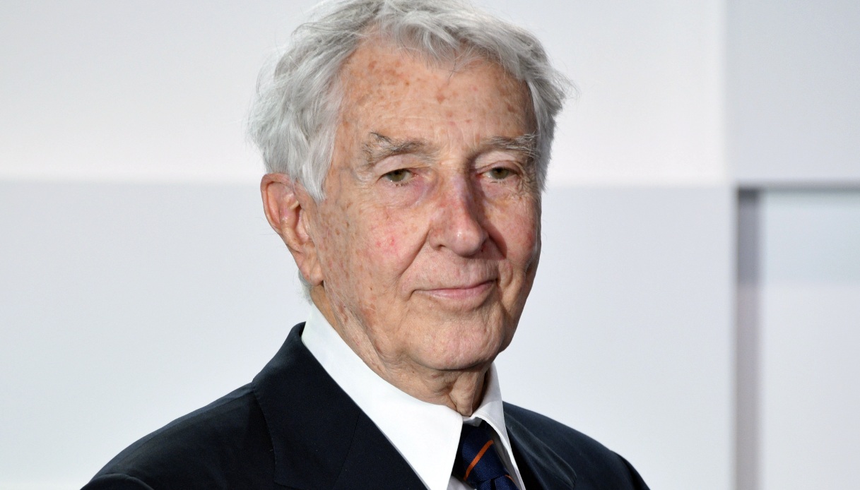 Corrado Augias lascia la Rai dopo 63 anni: l’attacco al governo