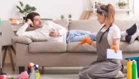 La mia fidanzata mi ha lasciato perché stanca di occuparsi della casa da sola