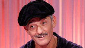 Fiorello a Viva Rai2!: la risposta definitiva di Cattelan su Sanremo 2025