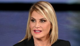 Simona Ventura contro Heather Parisi per Amici: “Le darei una palettata in testa”