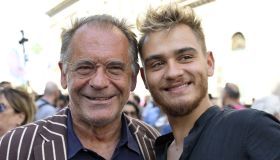 Alessandro Cecchi Paone sposa il 22 dicembre Simone (che ha 40 meno di lui)