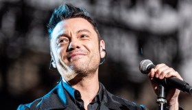 Tiziano Ferro sobrio da 7 anni. Su Instagram: “Semplicemente grato”
