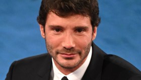 De Martino si “vendica” di Belen: il piano segreto per conquistare Sanremo