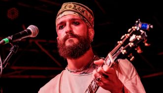 Mew sull’abbandono di Amici: “La depressione ha preso le mie energie”