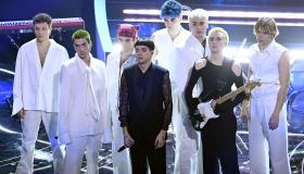 Governo punk, testo e significato della canzone dei Bnkr44 a Sanremo 2024