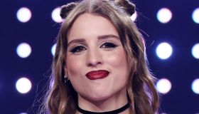 Angelina Mango e il fidanzato si sono lasciati ma “fingono per il pubblico”. La smentita