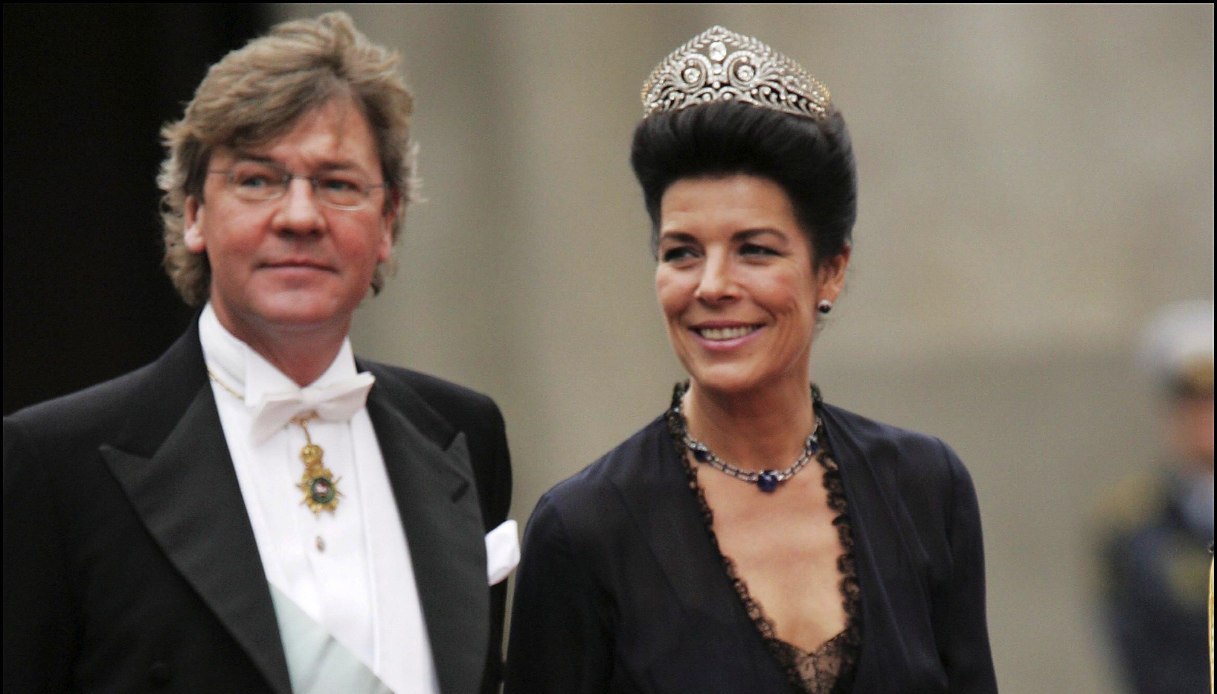 Al matrimonio reale del principe Frederik e Mary Donaldson, arrivano la Principessa Carolina di Monaco e Ernst August di Hannover