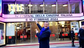 Sanremo 2024, svelata la scenografia dell’Ariston, creata da Gaetano e Maria Chiara Castelli