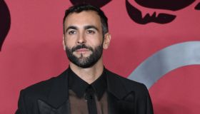 Le frasi più emozionanti delle canzoni di Marco Mengoni da dedicare