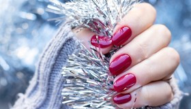 Smalti peel off, la svolta beauty che stavamo aspettando