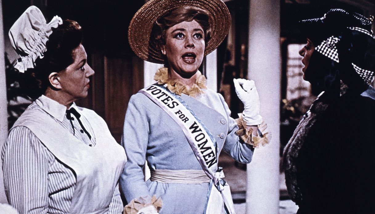 Mrs Banks in Mary Poppins