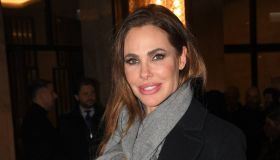 Ilary Blasi a Parigi ricomincia da Bastian, il dettaglio della foto di famiglia