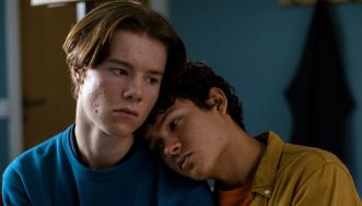 Farsi leggere i tarocchi su TikTok, l’inaspettato fascino della nuova “religione” esplosa sui social