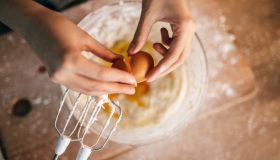 Torte bruciate, la nuova tendenza di TikTok: di cosa si tratta