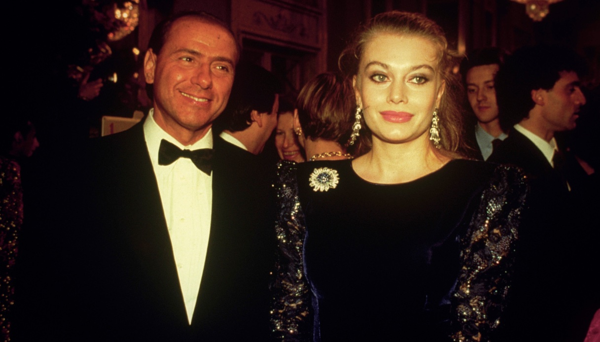 Veronica Lario, la vita dopo Berlusconi: “Il tribunale mi ha tolto tutto”