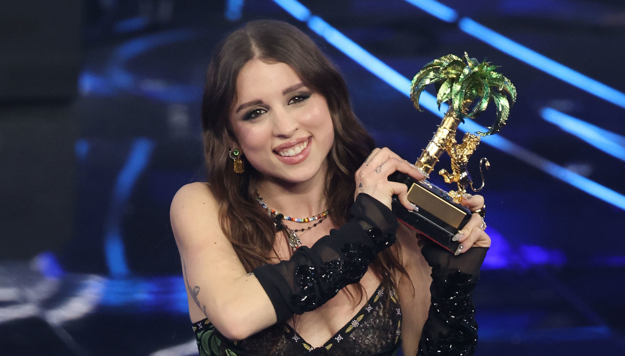 Conferenza stampa Sanremo 2024 finale Angelina Mango conferma Eurovision