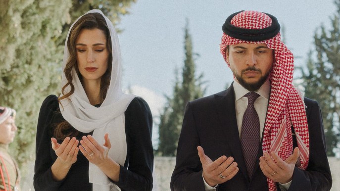 Rania di Giordania in lutto, morto il padre della Principessa Rajwa