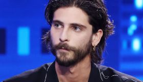 Alessandro dei Santi Francesi cancella il profilo Instagram: i motivi