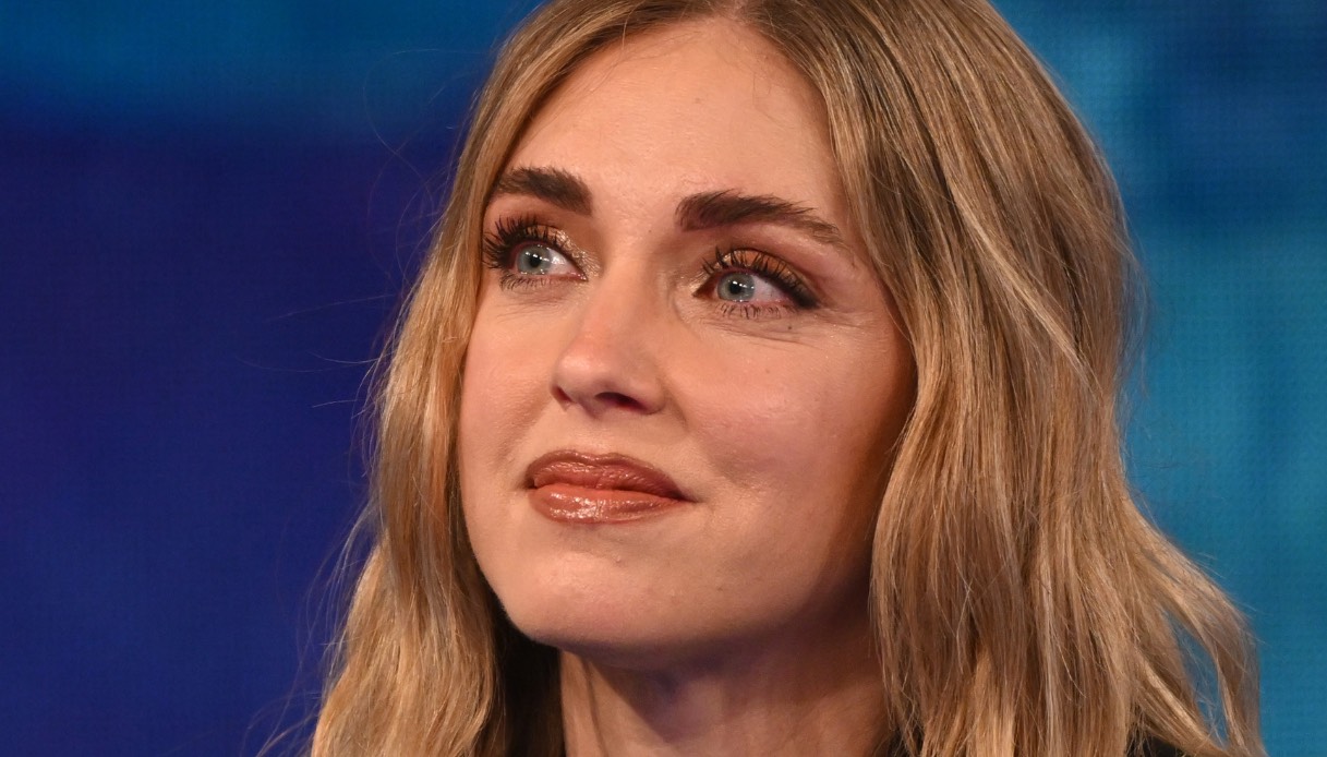 Chiara Ferragni fa gli auguri alla sorella Francesca e gli hater insorgono