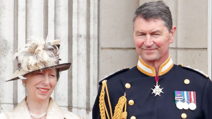 Infortunio per il marito della Principessa Anna: la maledizione dei Windsor continua