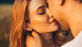 Quando saremo due, la poesia di Erri De Luca che celebra l’amore