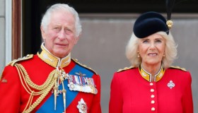 Carlo ha il cancro, condizioni di salute del Re: la prova che non è morto