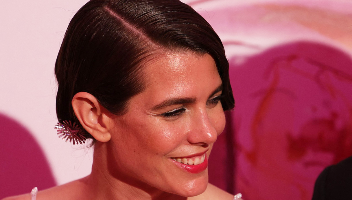 Charlotte Casiraghi al Ballo della Rosa, Carolina di Monaco contro il nuovo fidanzato