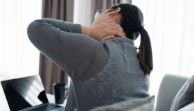 Dolori cervicali: cause, diagnosi e cure