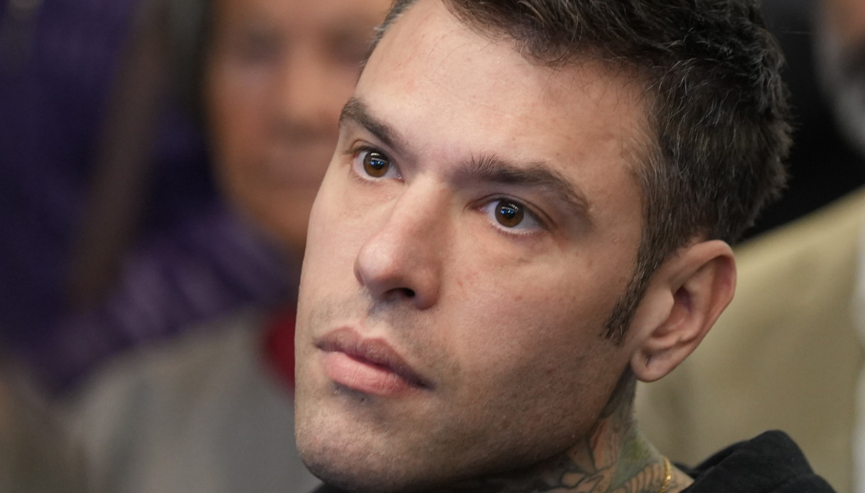 “Fedez a Parigi con un’altra”: parla l’ex di Theo Hernandez