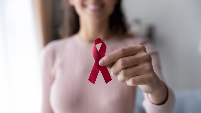 HIV: sintomi e trasmissione