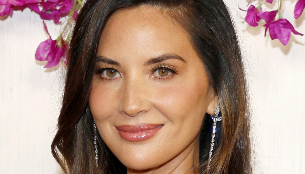 Olivia Munn | malata | “Operata 4 volte per un cancro al seno”