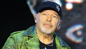 Lutto per Vasco Rossi, l’addio a Gabriella Sturani: chi era la mamma del figlio Lorenzo