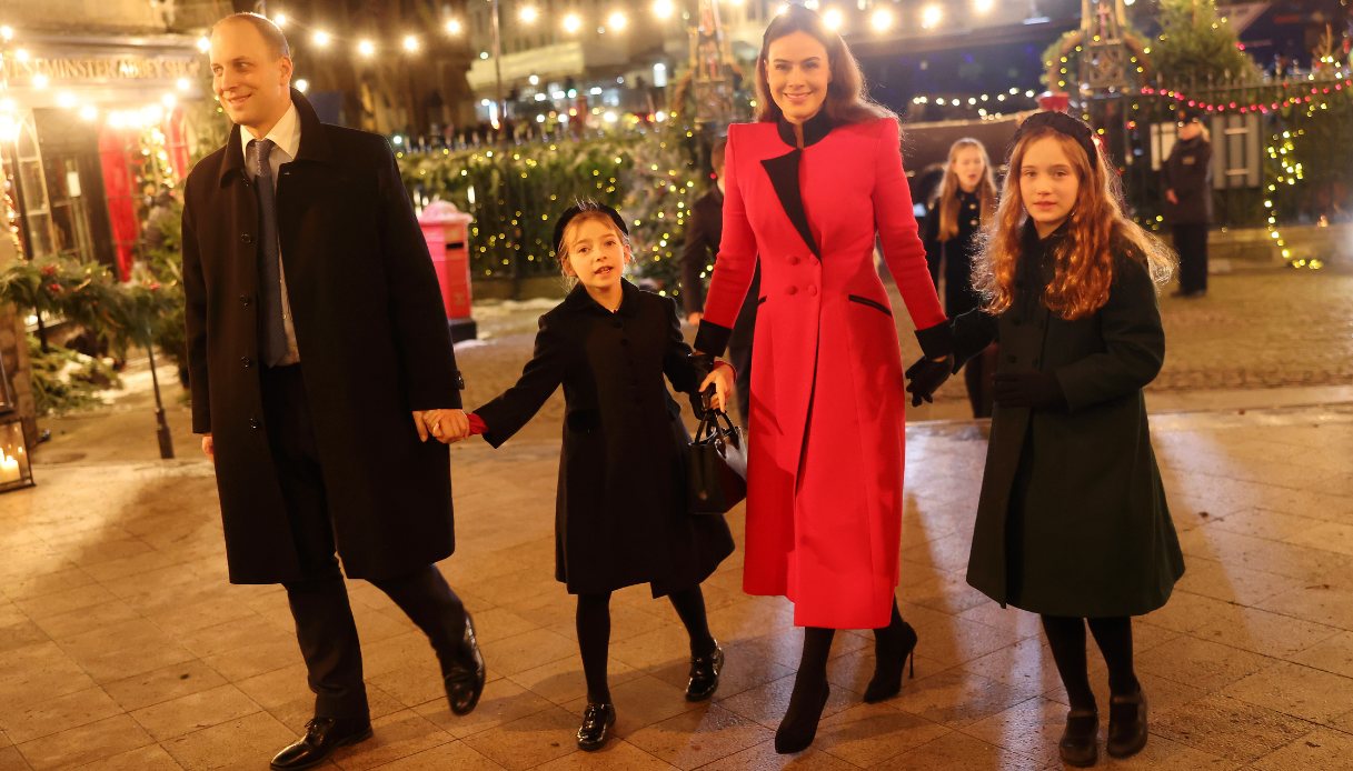 Lord Frederick Windsor, Sophie Winkleman e le figlie all'Abbazia di Westminster lo scorso dicembre