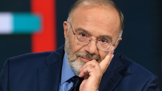 Massimo Bernardini lascia Tv Talk: “Largo ai giovani”