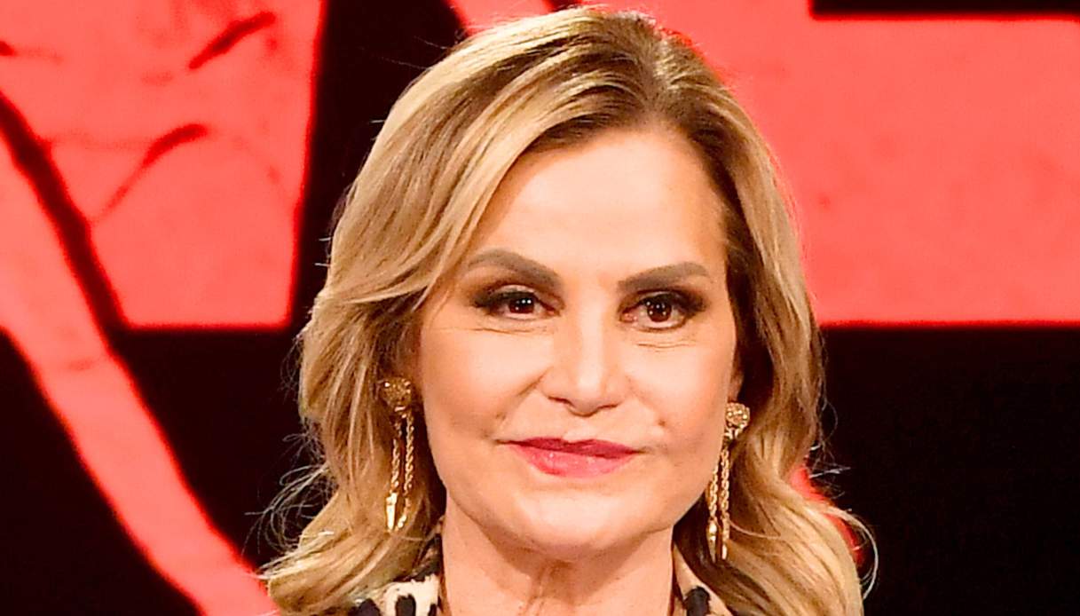 Anticipazioni Belve, ospiti di stasera 16 aprile. Simona Ventura: “Droghe? Solo voci”