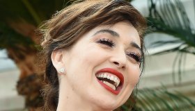 Ascolti tv del 10 aprile, Chiara Francini debutta su Rai 1 e non convince