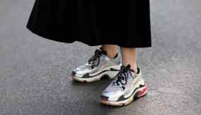 Come abbinare le triple s trainers