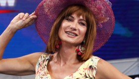 Vladimir Luxuria, quanto è alta: il tocco di stile della nuova conduttrice dell’Isola dei Famosi