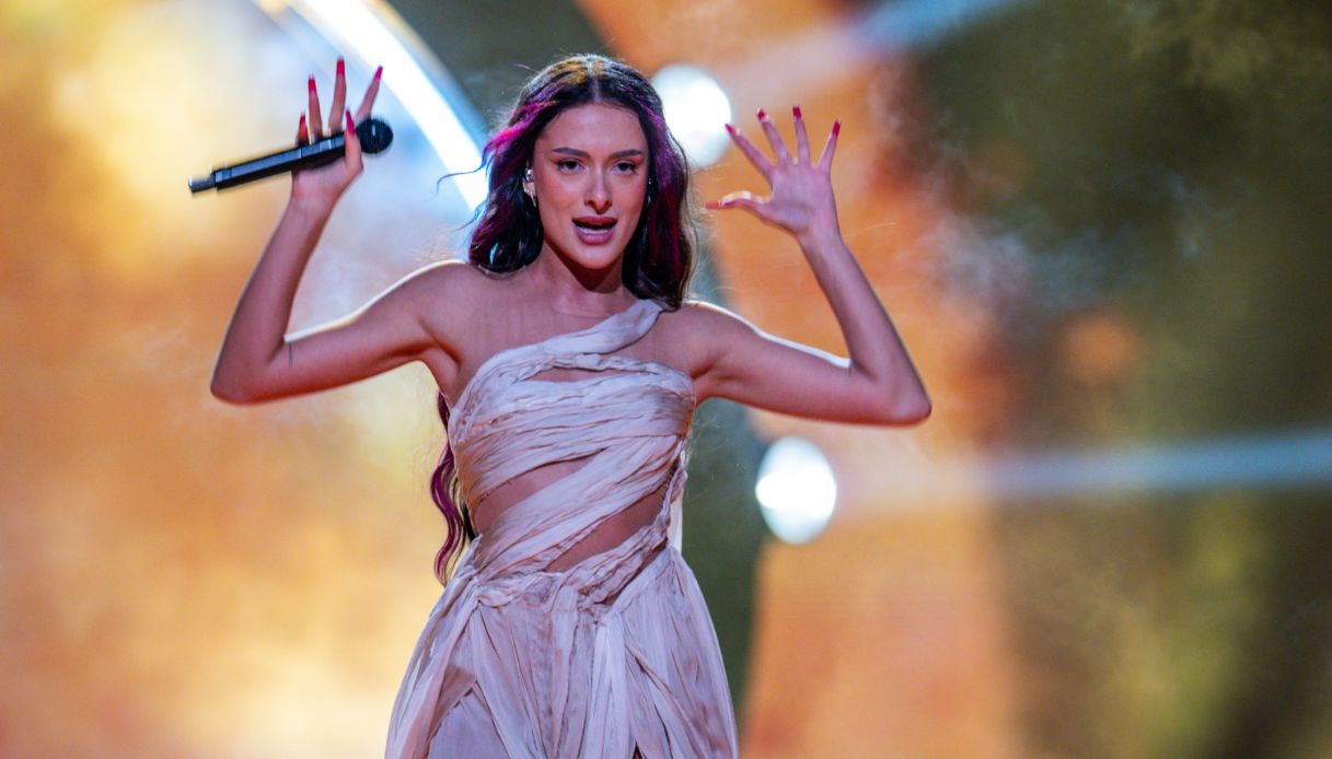 Israele all’Eurovision, fischi durante le prove di Eden Golan: “Palestina libera”
