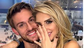 Daniele Rugani e Michela Persico sposi: l’abito con minuziosi dettagli floreali e scollo profondissimo