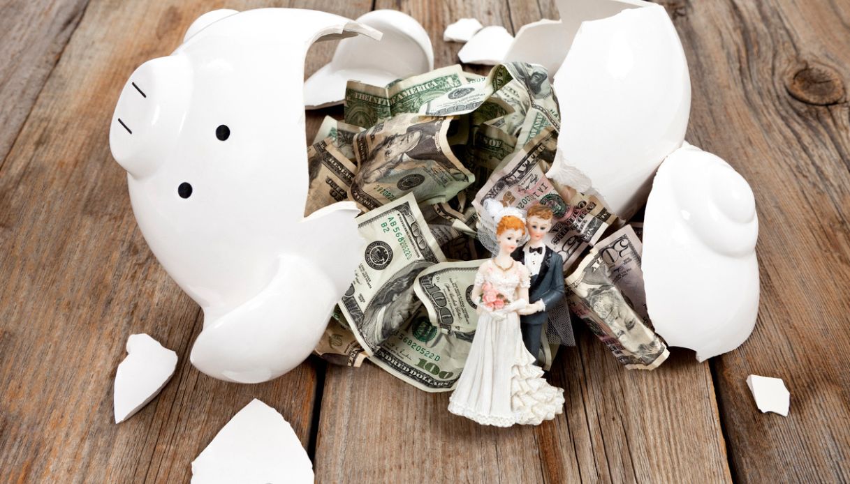 Matrimoni, costi, invitati e regali: come sono cambiati negli ultimi 40 anni