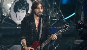 È morta Giulia, protagonista della canzone “Dedicato a te” delle Vibrazioni