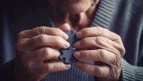 Alzheimer, i fattori di rischio e nuovi orizzonti sulla diagnosi precoce