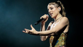 Nemo, chi è il cantante della Svizzera che ha vinto l’Eurovision 2024