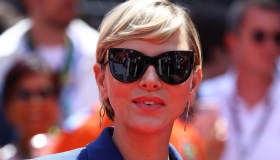 Charlene in blu elettrico al GP di Monaco è pura eleganza